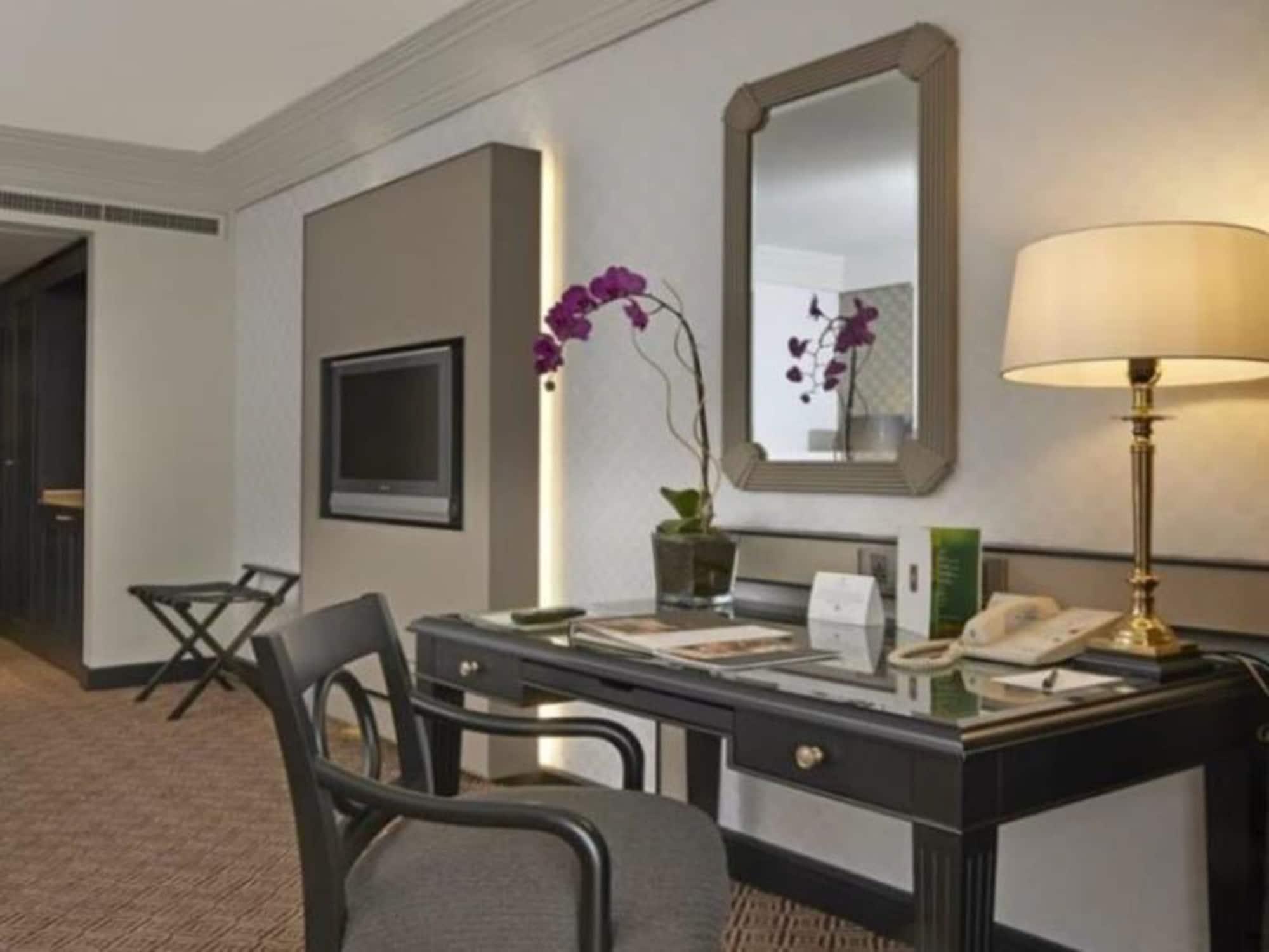 Grand Millennium Kuala Lumpur Hotell Eksteriør bilde A room at the hotel