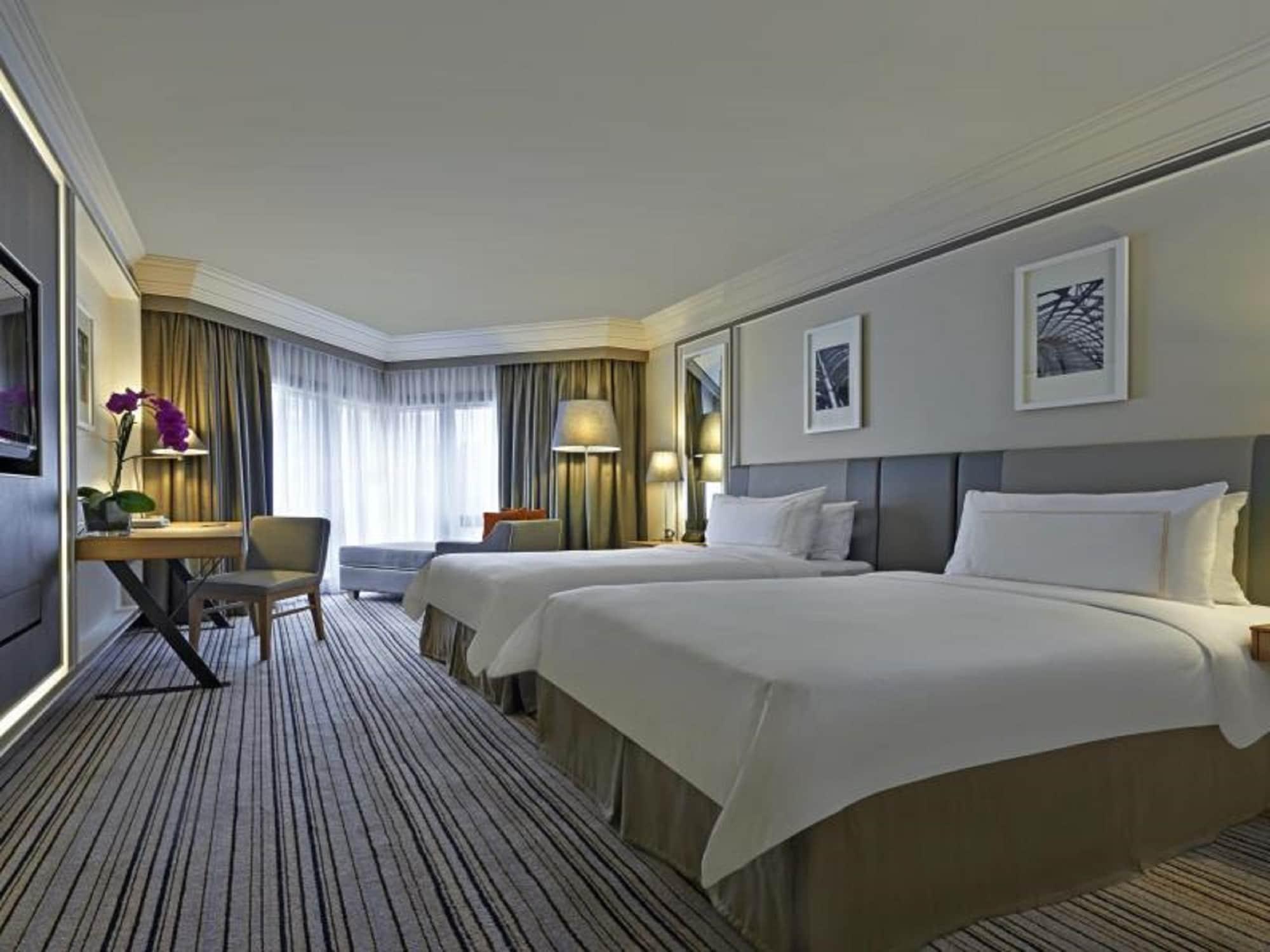 Grand Millennium Kuala Lumpur Hotell Eksteriør bilde Deluxe Room