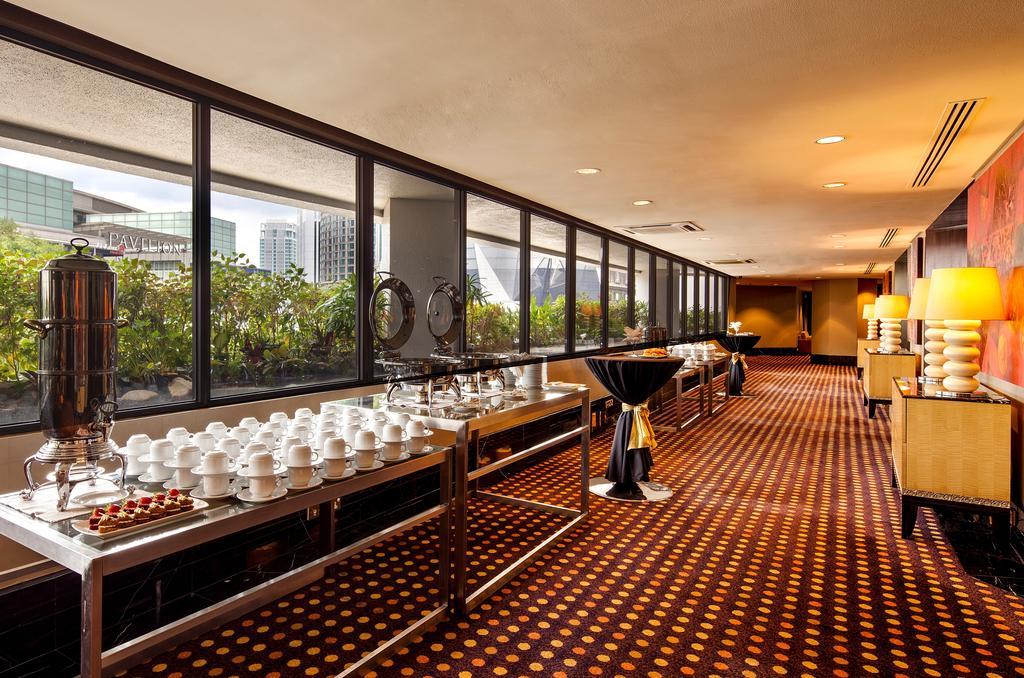 Grand Millennium Kuala Lumpur Hotell Eksteriør bilde Club Lounge at the 36th floor